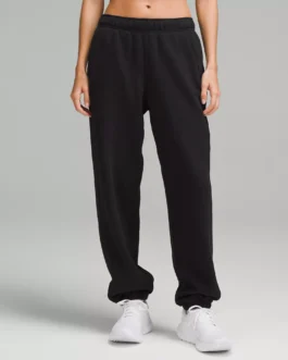 Scuba Mid-Rise Oversized Jogger